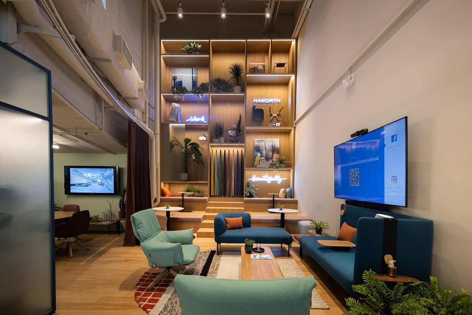 Haworth showroom entry